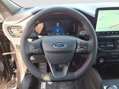 New 2026 Ford Escape ST-Line w/ Tech Pack #1 AWD/4WD image 8