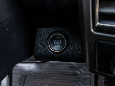 Used 2018 Ford F150 Raptor w/ Equipment Group 802A Luxury image 19