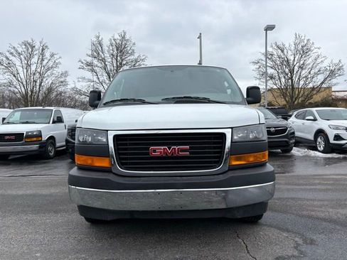 Used 2024 GMC Savana 2500 w/ Driver Convenience Package image 16