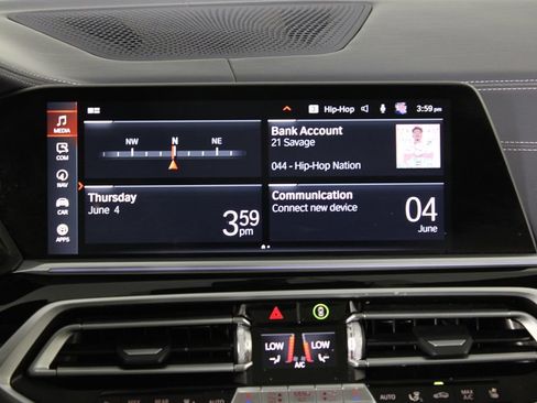 Used 2021 BMW X7 M50i AWD/4WD image 7