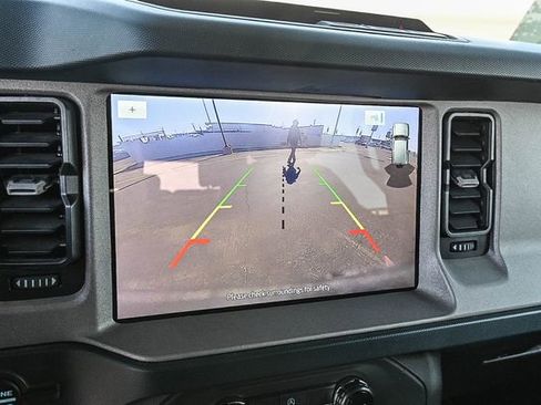 Used 2024 Ford Bronco Outer Banks image 25