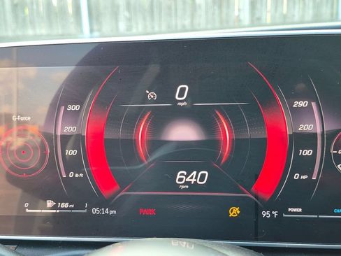 Used 2025 Mercedes-Benz C 300 4MATIC Sedan image 13