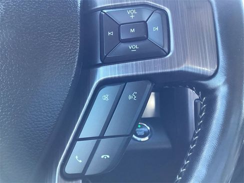 Used 2021 Ford F350 Limited image 18