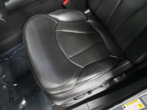 Used 2020 Buick Envision Essence image 11