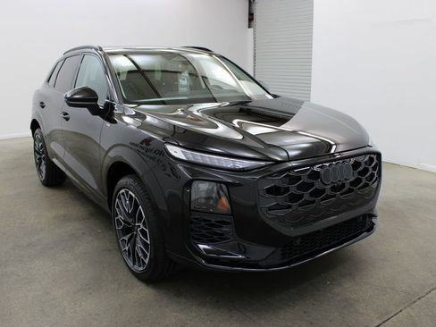 New 2026 Audi Q3 quattro 2.0T AWD/4WD image 6
