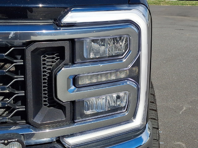 Used 2024 Ford F350 Lariat w/ Lariat Ultimate Package AWD/4WD image 9