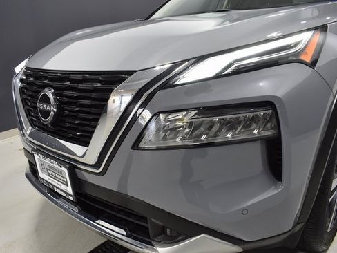 Certified 2023 Nissan Rogue Platinum w/ Platinum Premium Package image 11