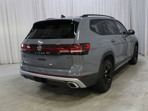 New 2026 Volkswagen Atlas Peak Edition AWD/4WD image 25