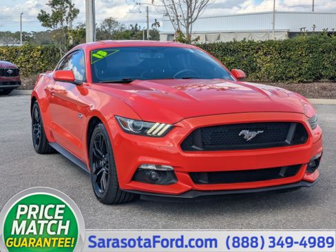 Used 2015 Ford Mustang GT image 1