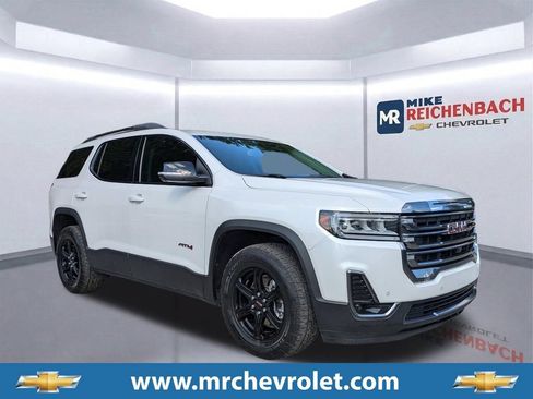 Used 2022 GMC Acadia AT4 w/ Technology Package AWD/4WD image 1