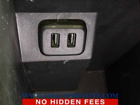 Used 2018 Chevrolet Equinox LT w/ Sun & Infotainment Package image 35