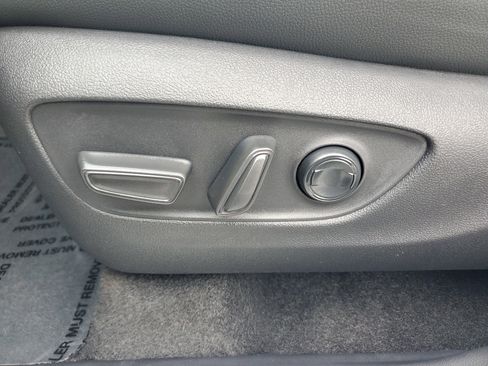 Used 2026 Toyota Grand Highlander Platinum image 19