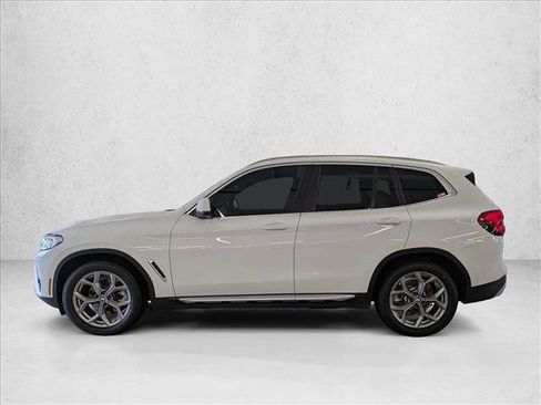 Used 2023 BMW X3 sDrive30i w/ Premium Package image 9