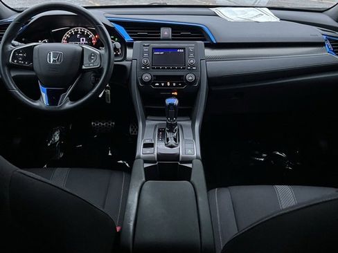 Used 2017 Honda Civic Sport image 18