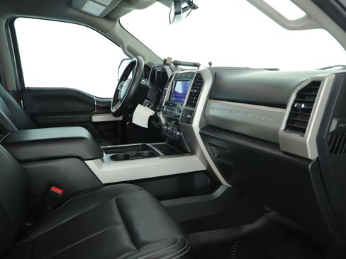 Used 2020 Ford F250 Lariat AWD/4WD image 8