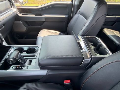 Used 2022 Ford F150 Lariat AWD/4WD image 15