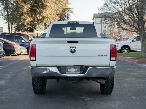 Used 2015 RAM 3500 Tradesman w/ Chrome Appearance Group image 8