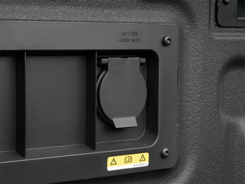 Used 2025 Ford Ranger Raptor image 11