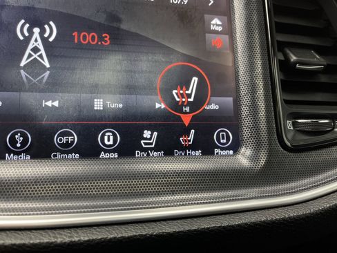 Used 2018 Dodge Challenger R/T Plus RWD image 23
