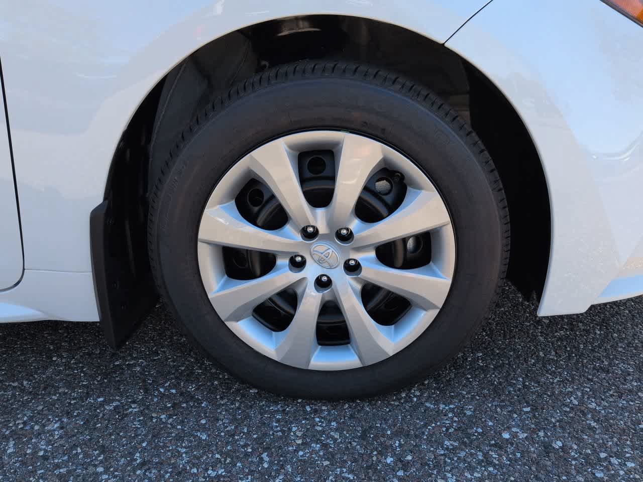 New 2027 Toyota Corolla LE FWD image 11