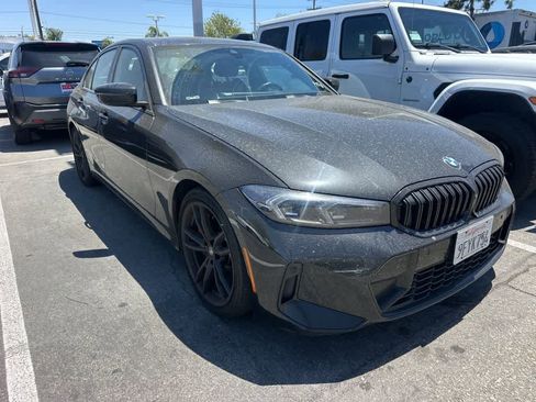 Used 2023 BMW 330i Sedan w/ M Sport Package RWD image 2