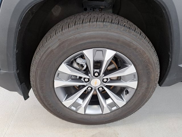 Used 2025 Chevrolet Equinox LT FWD image 31