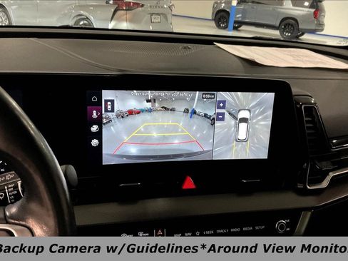 Used 2025 Kia Sportage SX image 14