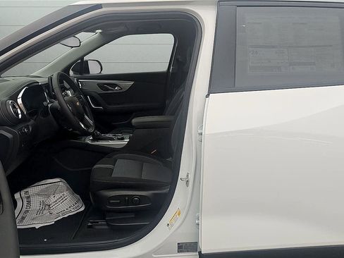 New 2025 Chevrolet Blazer LT w/ Redline Edition image 10