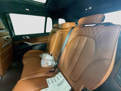 New 2027 BMW X7 xDrive40i w/ M Sport Package AWD/4WD image 26