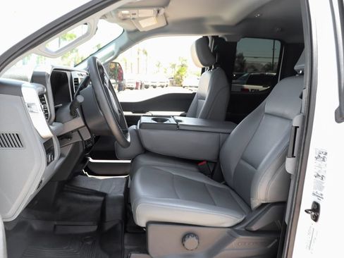 Used 2025 Ford F350 XL w/ XL Chrome Package RWD image 18