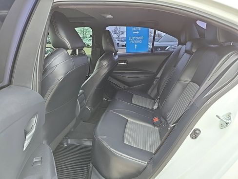 Used 2022 Toyota Corolla XSE image 17