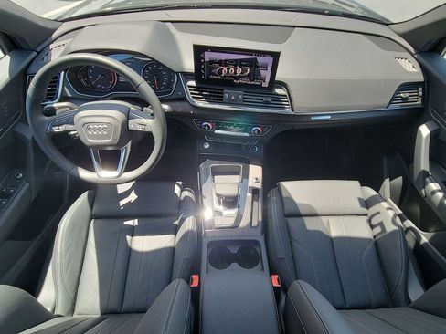 Certified 2025 Audi Q5 2.0T Premium AWD/4WD image 14