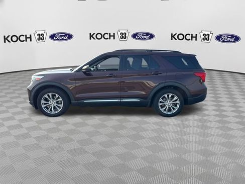 Used 2020 Ford Explorer XLT w/ Equipment Group 202A AWD/4WD image 4