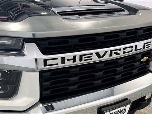 Used 2020 Chevrolet Silverado 2500 LT w/ True North Edition image 35