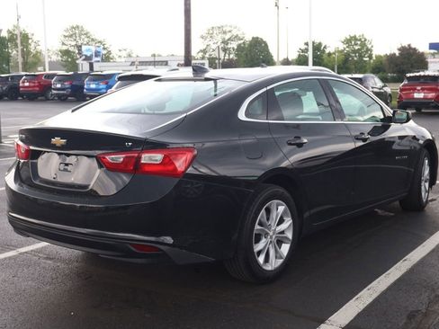 Used 2025 Chevrolet Malibu LT FWD image 8