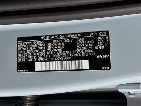 Used 2019 Volvo XC40 T5 Momentum AWD/4WD image 32