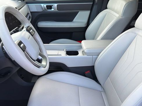 Used 2024 Hyundai Santa Fe SEL FWD image 17