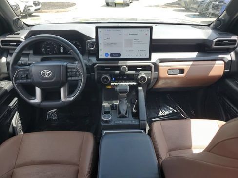 Used 2025 Toyota 4Runner Limited RWD image 8