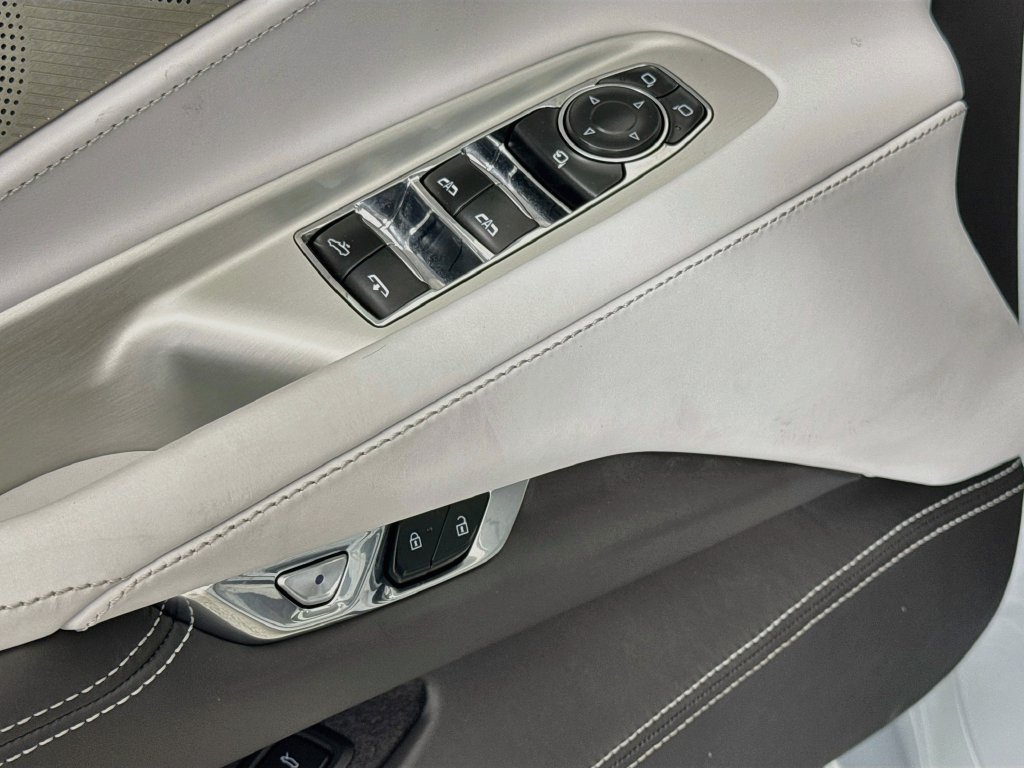 Used 2023 Chevrolet Corvette Z06 RWD image 20
