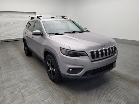 Used 2019 Jeep Cherokee Latitude w/ Popular Appearance Group image 13