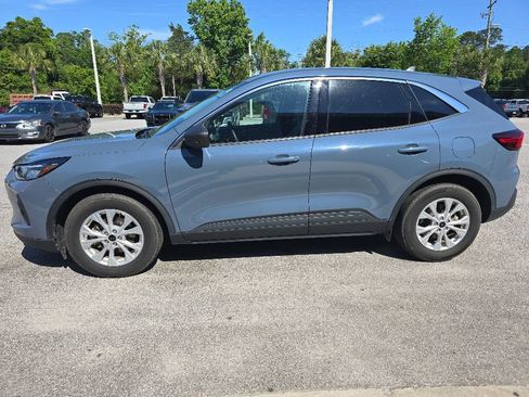 Used 2024 Ford Escape Active FWD image 4