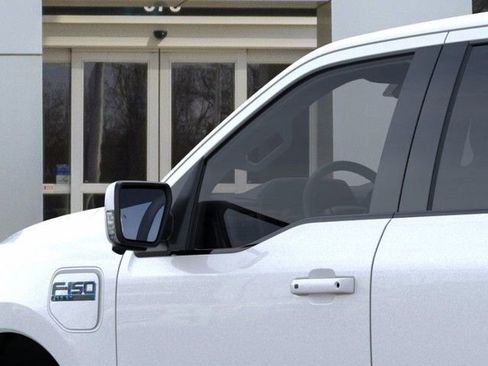 New 2025 Ford F150 Lightning Lariat image 20