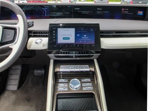 Used 2025 Lincoln Nautilus Black Label w/ Jet Appearance Package AWD/4WD image 31