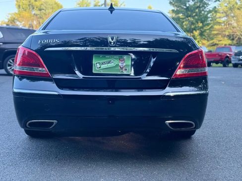 Used 2012 Hyundai Equus Signature RWD image 6
