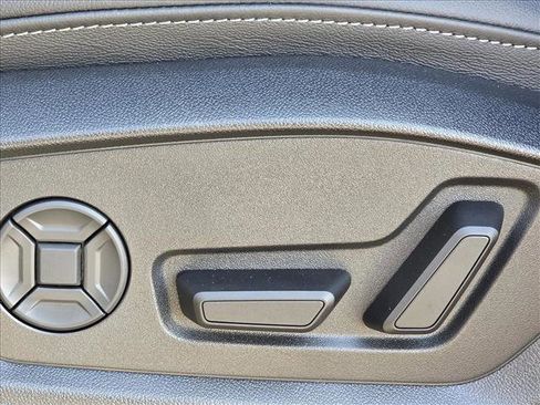 New 2026 Audi Q8 Premium Plus image 15