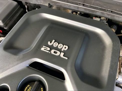 Used 2020 Jeep Wrangler Unlimited Sport AWD/4WD image 29