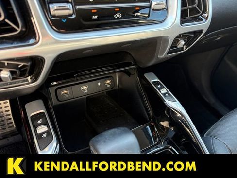 Used 2021 Kia Sorento SX FWD image 19