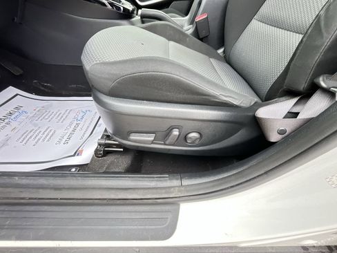 Used 2023 Kia Soul S image 12