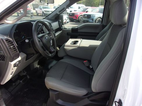 Used 2018 Ford F150 XL w/ Equipment Group 101A Mid RWD image 10