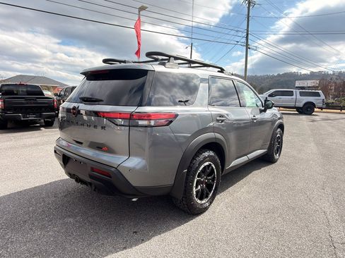 New 2026 Nissan Pathfinder Rock Creek image 4